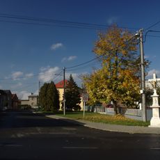 Kříž v Kravařích ve Slezsku v ulici Ludmily Hořké