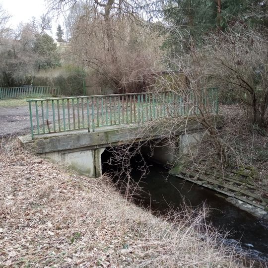 Přemostění Kunratického potoka za domy K Borovíčku 40 a 42