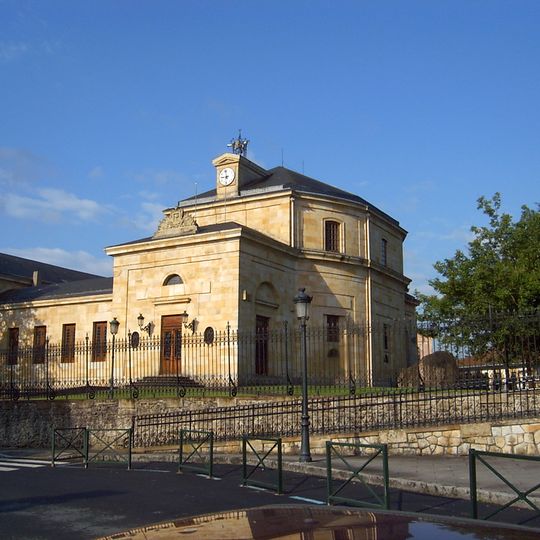 Casa De Juntas De Gernika
