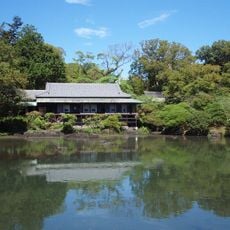 Rakuju-en