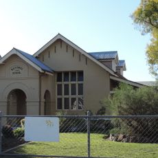 Warwick East State School