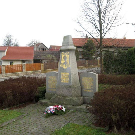 Pomník padlým v Hadačce