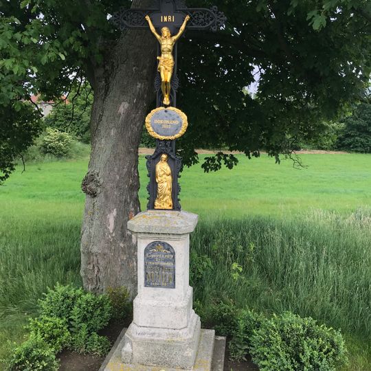 Kříž v Třesově západní okraj obce