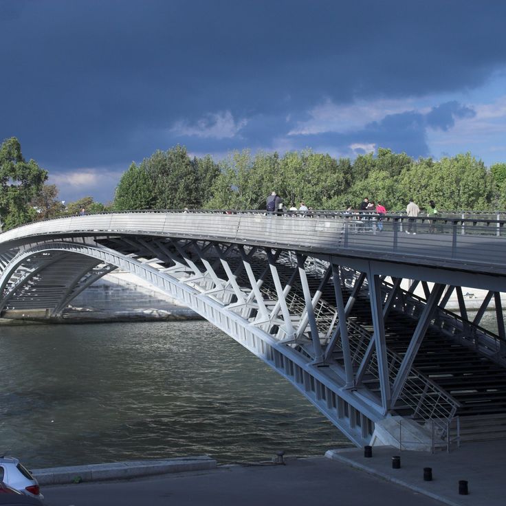 Passerelle Léopold Sédar Senghor