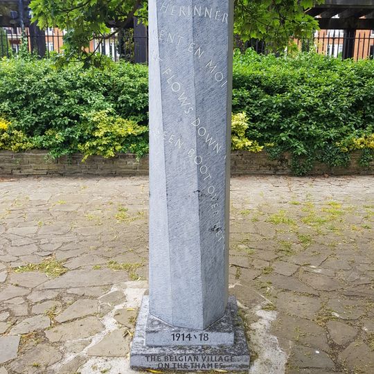 Memorial to the Belgian Village on the Thames