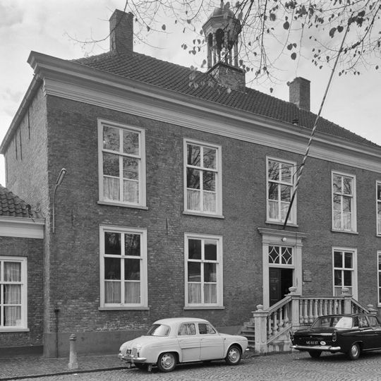 Heuvel 13, Oosterhout