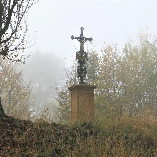 Kříž naproti sokolovně v Dolním Slivně