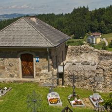 Aufbahrungshalle, ehem. hl. Kreuz- oder Jakobs-Kapelle