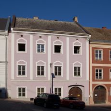 Marktplatz 8