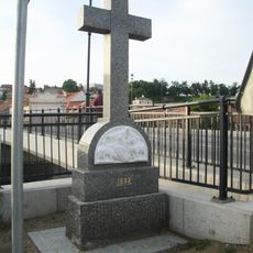 Kříž u Podklášterského mostu
