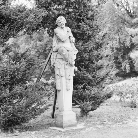 Singraven: twee tuinvazen