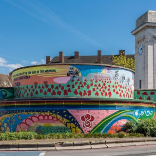 Violette Szabo and Stockwell Residents Memorial Mural