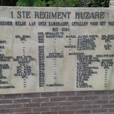 Monument voor het 1ste Regiment Huzaren