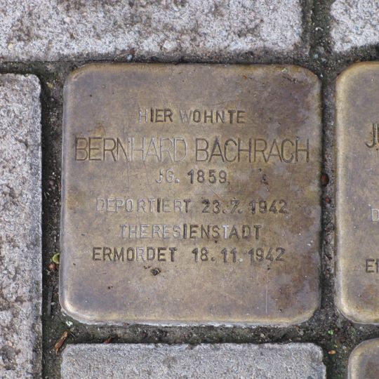 Stolperstein à la mémoire de Bernhard Bachrach