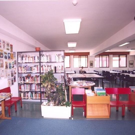 Biblioteca Pública Municipal de Salamanca - Centro Cultural Miraltormes