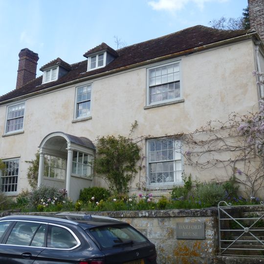 Barford House With Front Walls And Steps