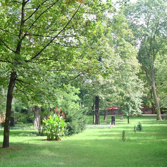Friedhofspark Pappelallee