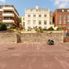 28 And 30, Greenhill