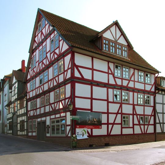 Hofgeismarer Straße 1