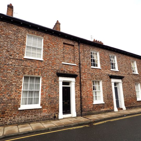 29 And 31, George Street