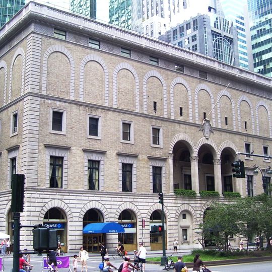 Racquet and Tennis Club