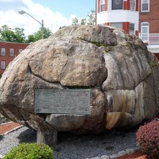 Rollstone Boulder