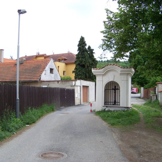 Chapel-shrine in Baně