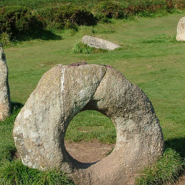 Men-an-Tol