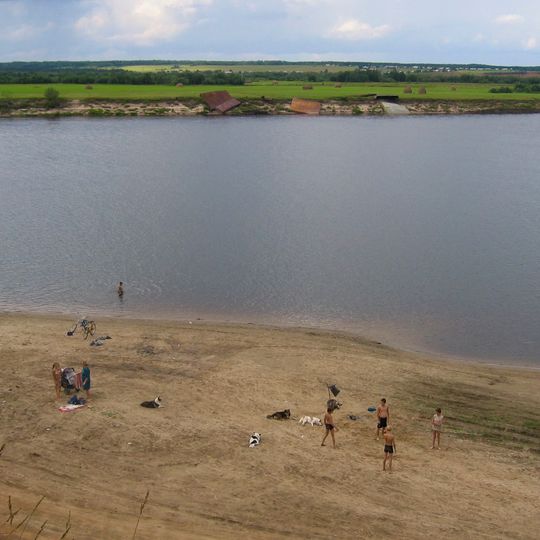 Leshukonsky District