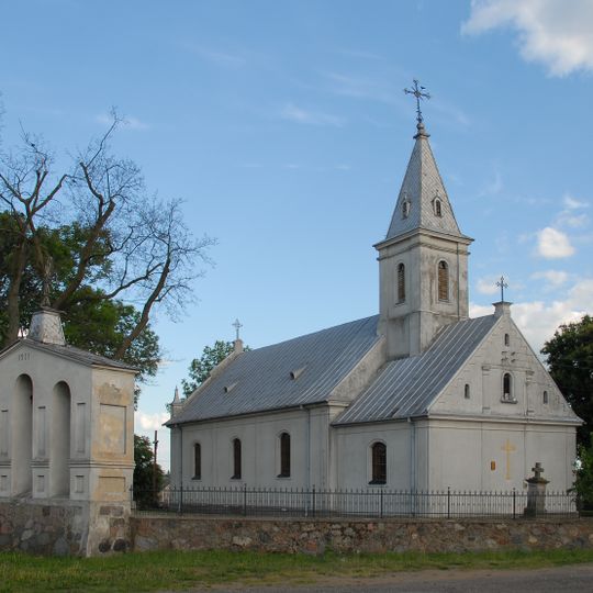 Kościół św. Michała w Woźnikach