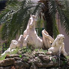 Sea-horse fountain