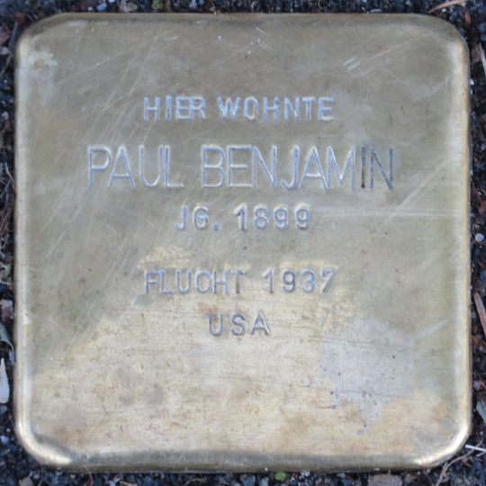 Stolperstein dedicated to Paul Benjamin
