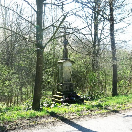 Kříž na rozcestí v Raném