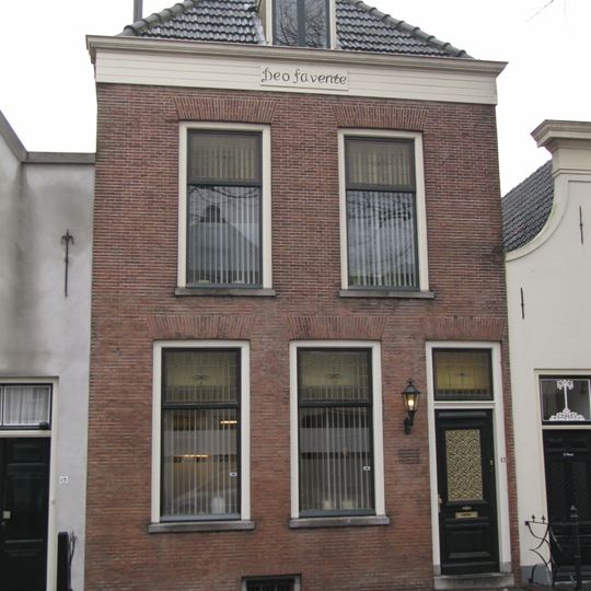 Voorstraat 13, Sommelsdijk