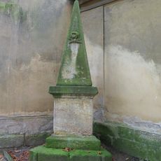 Pomník vyhořelé kostnice