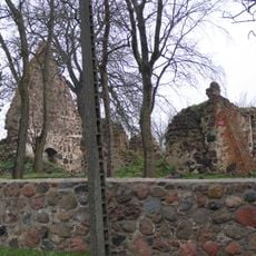 Ruina kościoła w Moczyłach