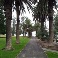 Shelly Park