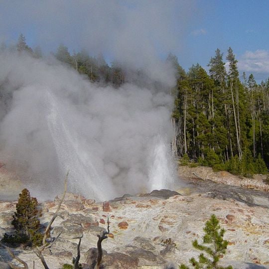 Steamboat Geyser