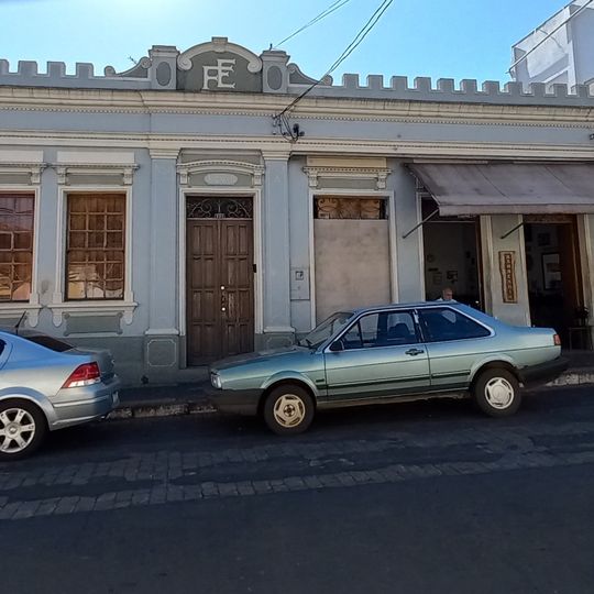 Rua Bezerra Paes, 331