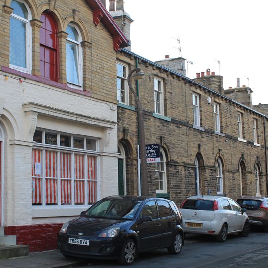 8-14, Katherine Street