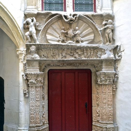 Maison Dupré-Latour