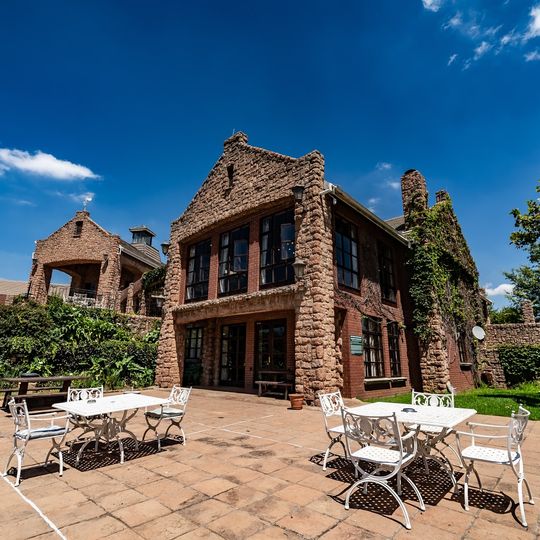 Gooderson Kloppenheim Country Estate Hotel