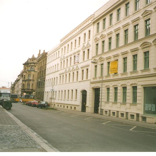 Mietshaus Lauchstädter Straße 23