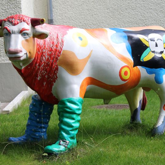 Skulptur Schmidt-Ott-Str 4 Heinz der Stier