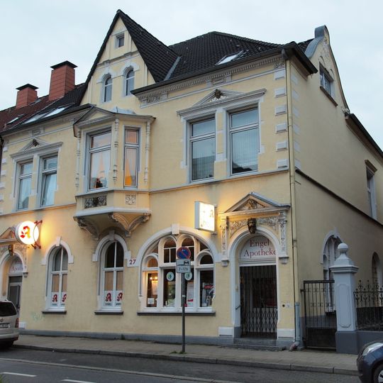 Wohn- und Geschäftshaus Bochumer Straße 27