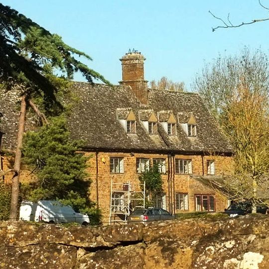 Tysoe Manor And Attached Wall