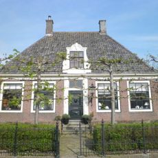 Raadhuisstraat 42, Oosthuizen