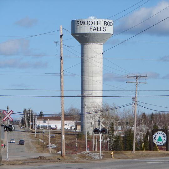 Smooth Rock Falls