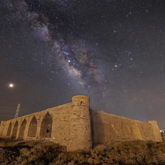 Khaneh Sorkh Caravanserai