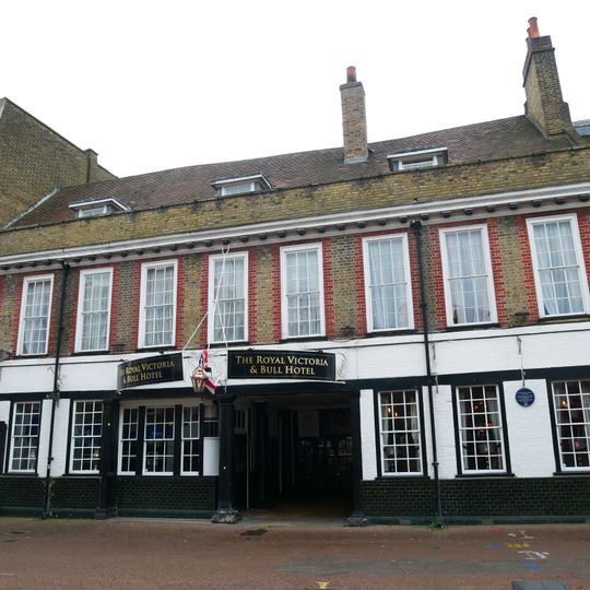The Royal Victoria And Bull Inn